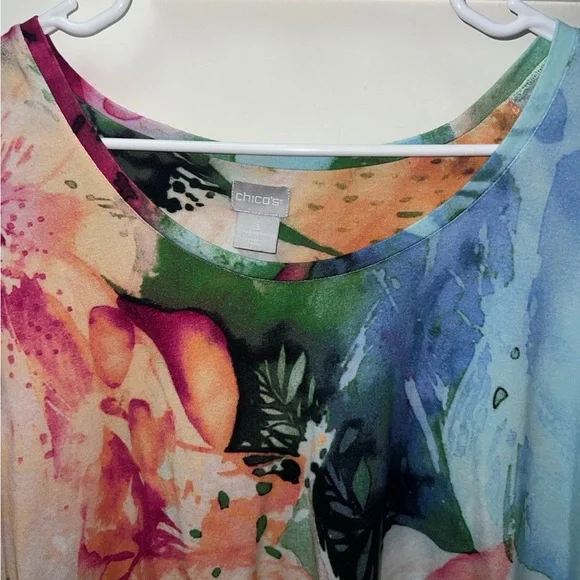 Colorful Abstract Women's Top - Picture 2 of 9